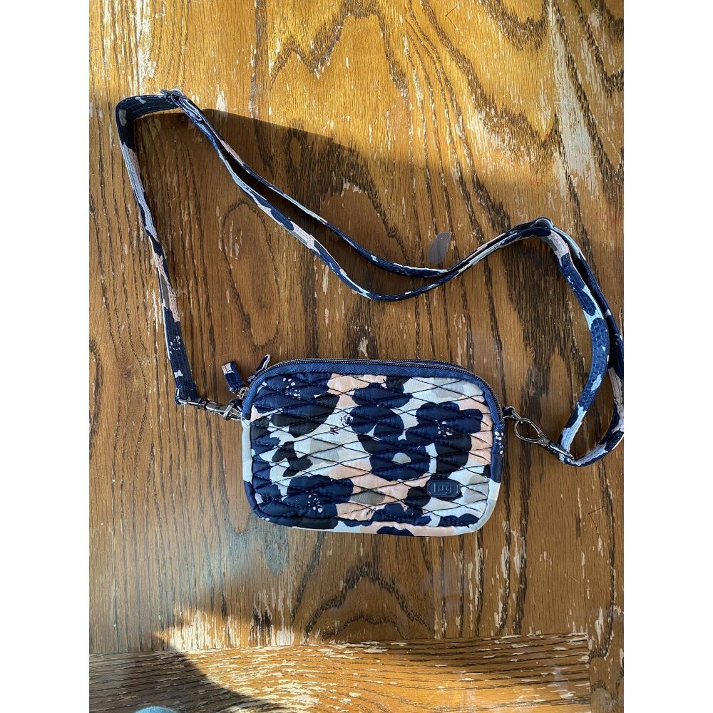 Lug Coupe Convertible Crossbody Quilted Bag Floral
